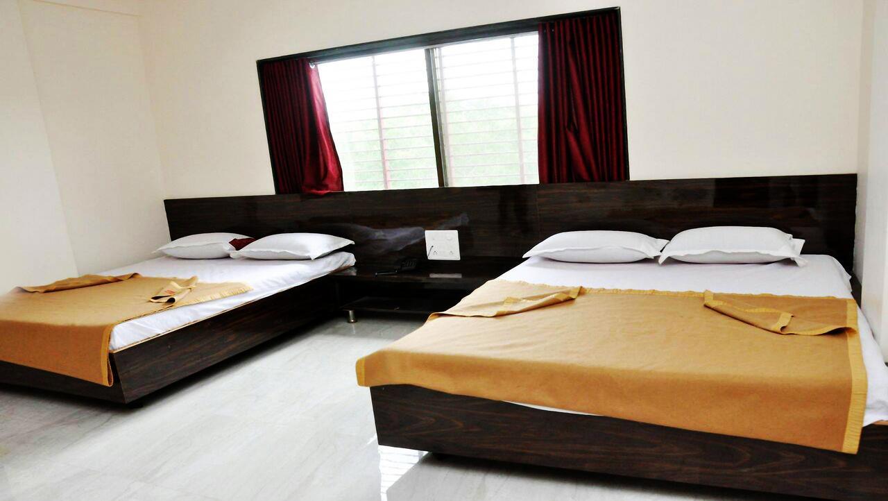 Sai Rajaram Palace Shirdi Esterno foto